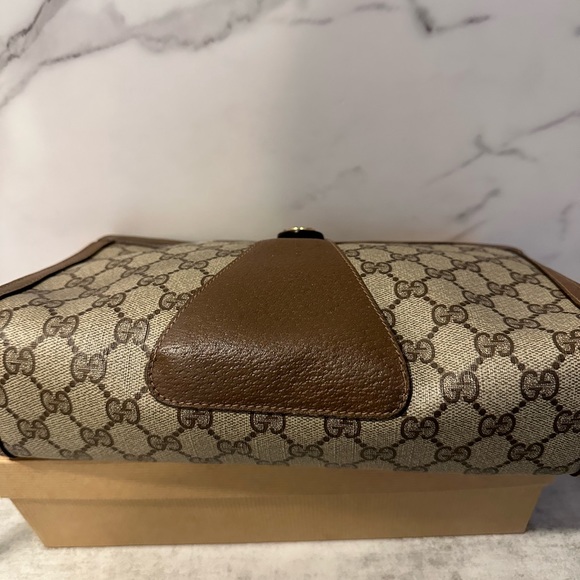 Authentic Gucci Handbag - Picture 5 of 12